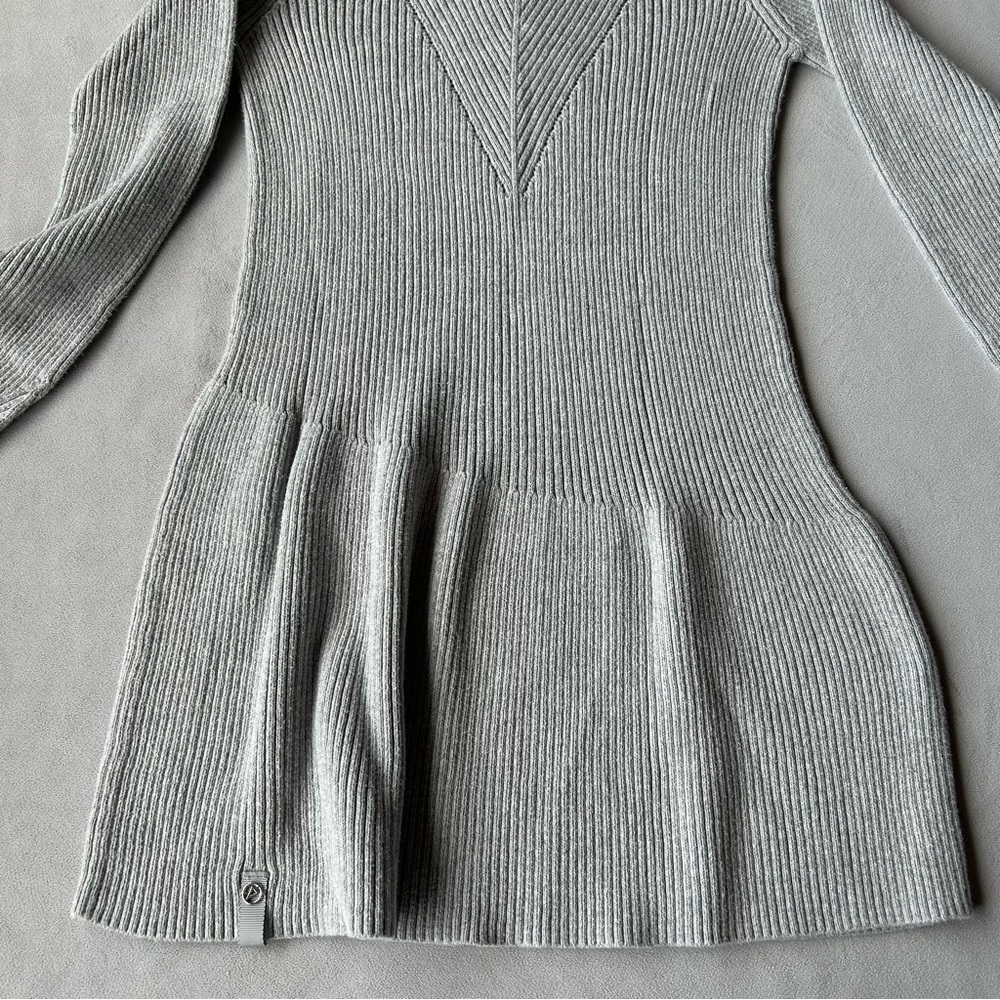 Ivivva ~ Knit Sweater Dress ~ Girls Size 12 - Picture 9 of 11